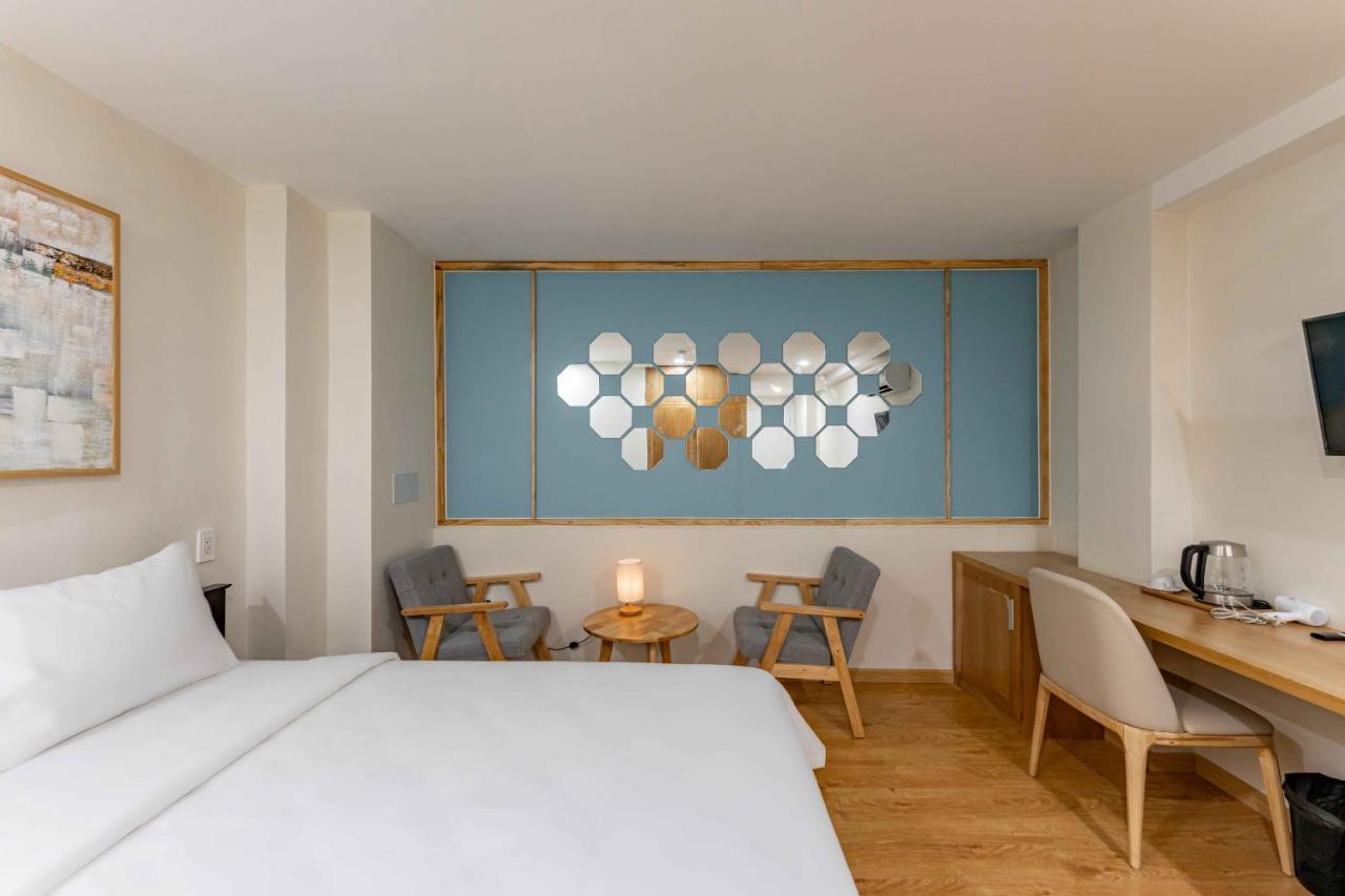 Edoya Hotel Dong Khoi โฮจิมินห์ซิตี้ ภายนอก รูปภาพ