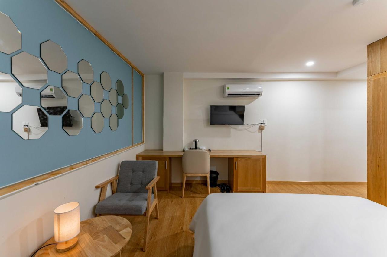Edoya Hotel Dong Khoi โฮจิมินห์ซิตี้ ภายนอก รูปภาพ